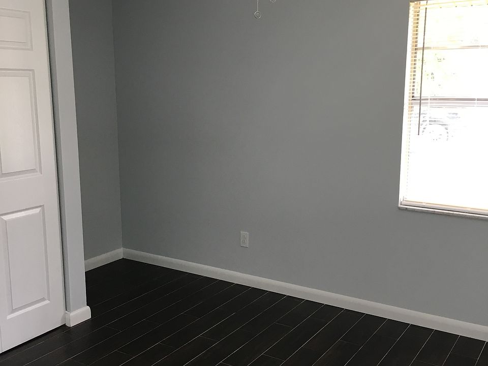 1st image of 7104 Hazelwood Ct
