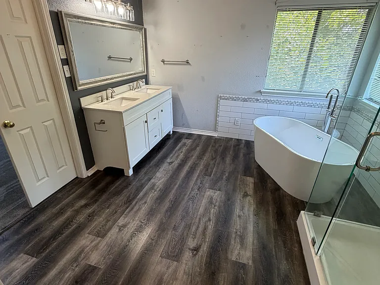 303 Hopewell St — Photo 9