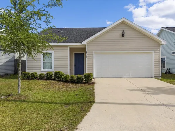 2050 NW 76th Pl, Gainesville, FL 32609