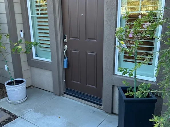40596 Birchfield Dr, Temecula, CA 92591