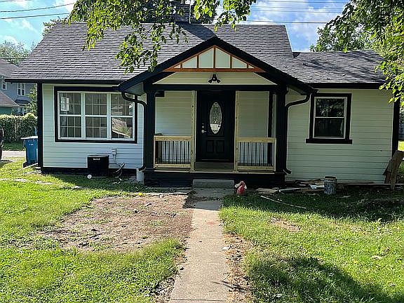 2nd image of 4024 N College Ave