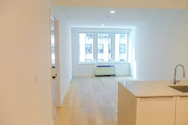 Rented by Metro Loft Management | media 19