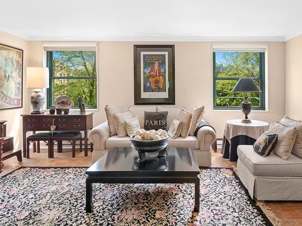 131 Barrow St APT 4A, Manhattan, NY 10014