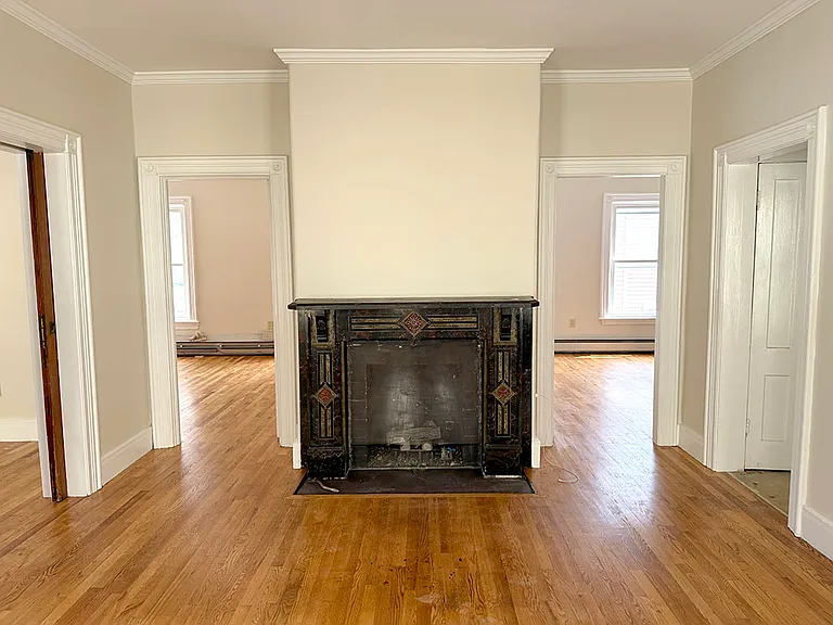 16 Madison St #1 — Photo 2