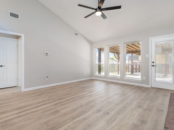 1308 Hall Rd, Seagoville, TX 75159