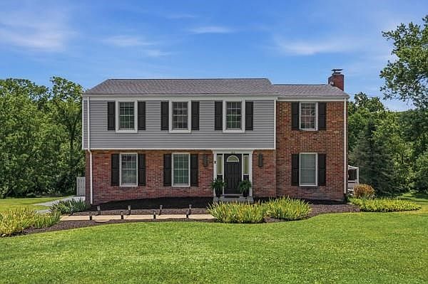 1st image of 283 Brookwood Rd