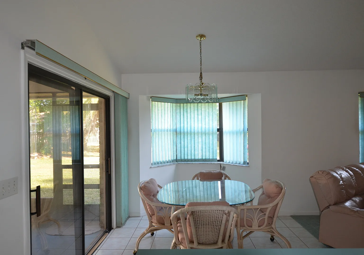 Partially furnished 3/2 — Photo 4