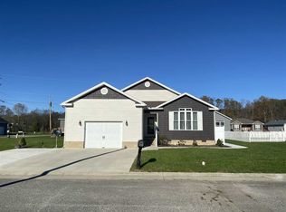 40 Justice Ln, Grayson, KY 41143
