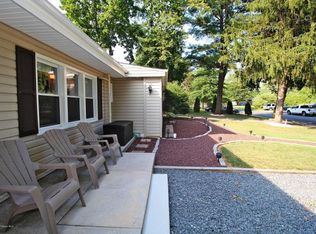 22 S Rochdale Ave, Millstone Township, NJ 08555