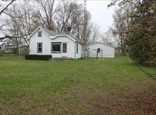 3951 Bluebush Rd, Monroe, MI 48162