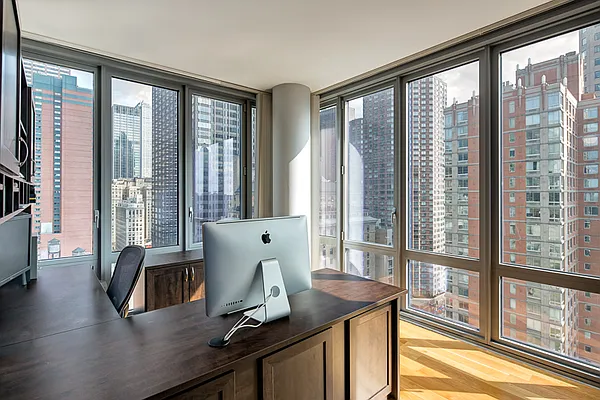 Sold by Real Easy LLC | media 53
