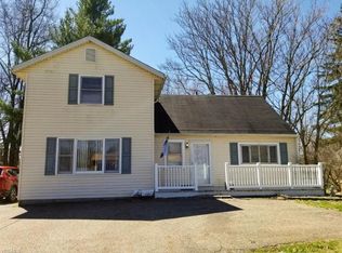 3502 Easton St NE, Canton, OH