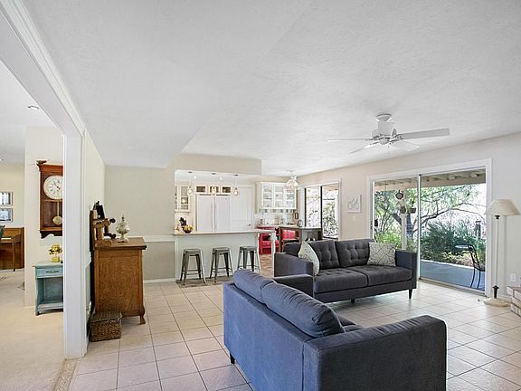 3rd image of 10790 E Oakwood Dr