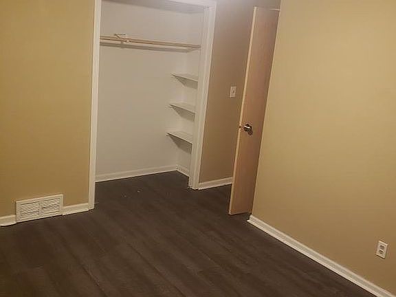 4th image of 840 842 18th Ave S