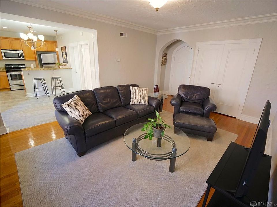 1st image of 2324 Park Ave Unit 16