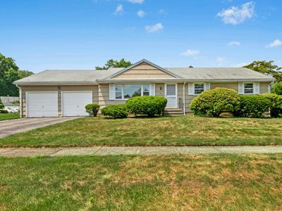 60 Red Coach Drive, Stratford, CT, 06614