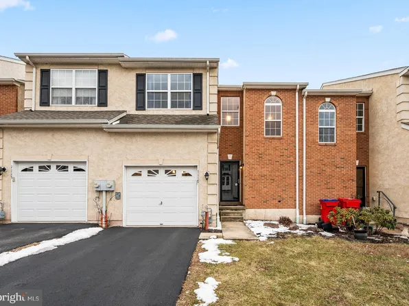 1117 Sageview Dr, Pottstown, PA 19464