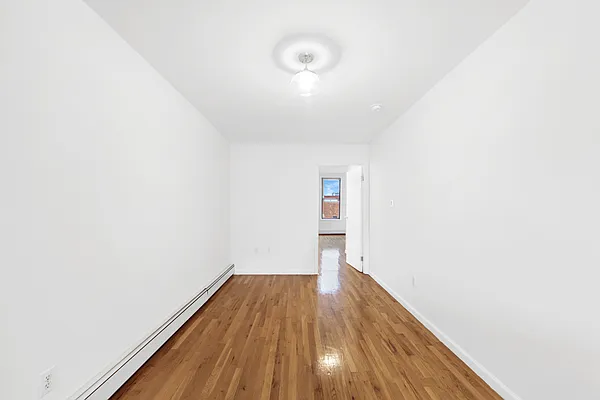 Rented by Compass | media 23