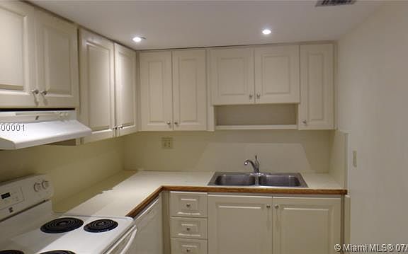 2nd image of 10 NW 87th Ave APT B207