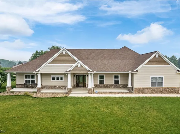 33840 Brokaw Rd, Columbia Station, OH 44028