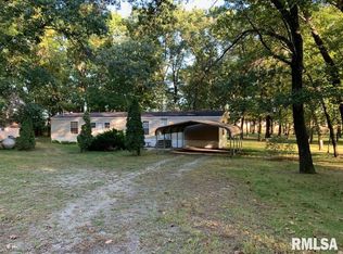 2524 Township Road 1500 E, Oquawka, IL 61469