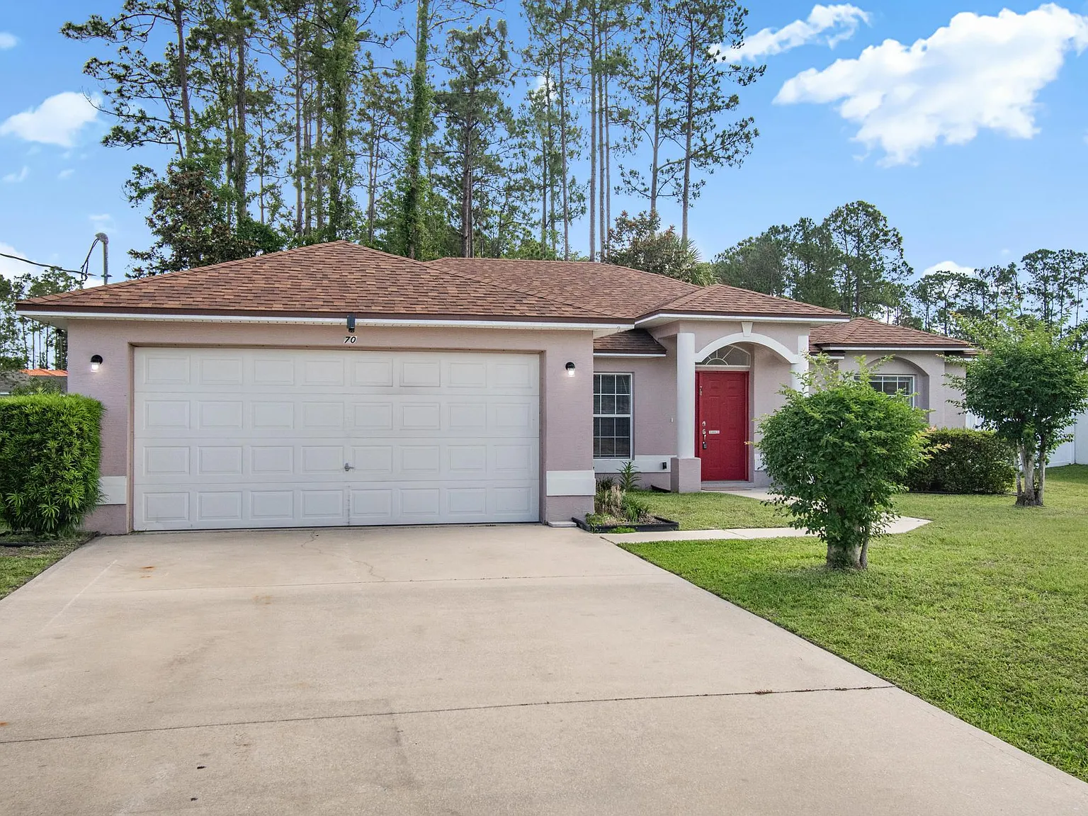 3 bed, 1489 sqft, $1,900 — Photo 3