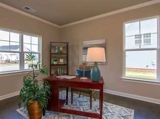 541 Graphite Trl, Chesapeake, VA 23320