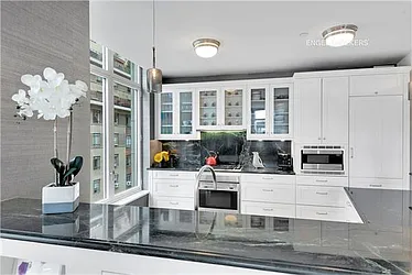 Sold by Engel & Völkers New York City