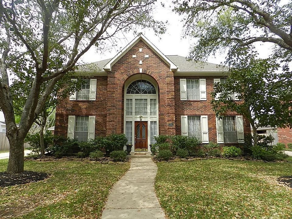 1st image of 78 Bradford Cir