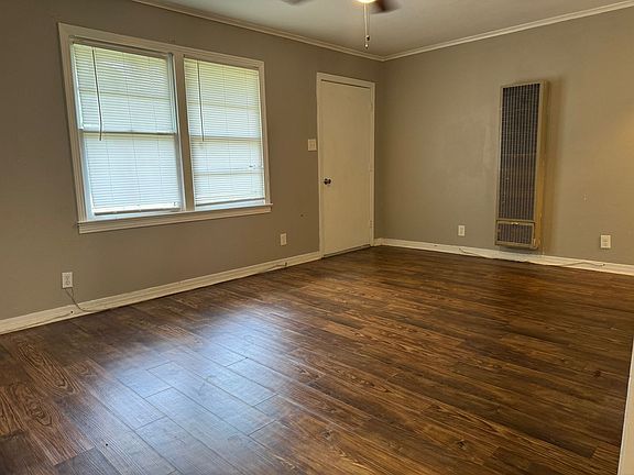 2nd image of 114 Bradley Dr