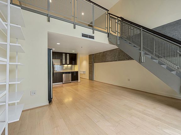 5th image of 200 Brannan St #204D