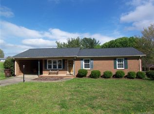 600 Deerfield Rd, Shelby, NC 28150