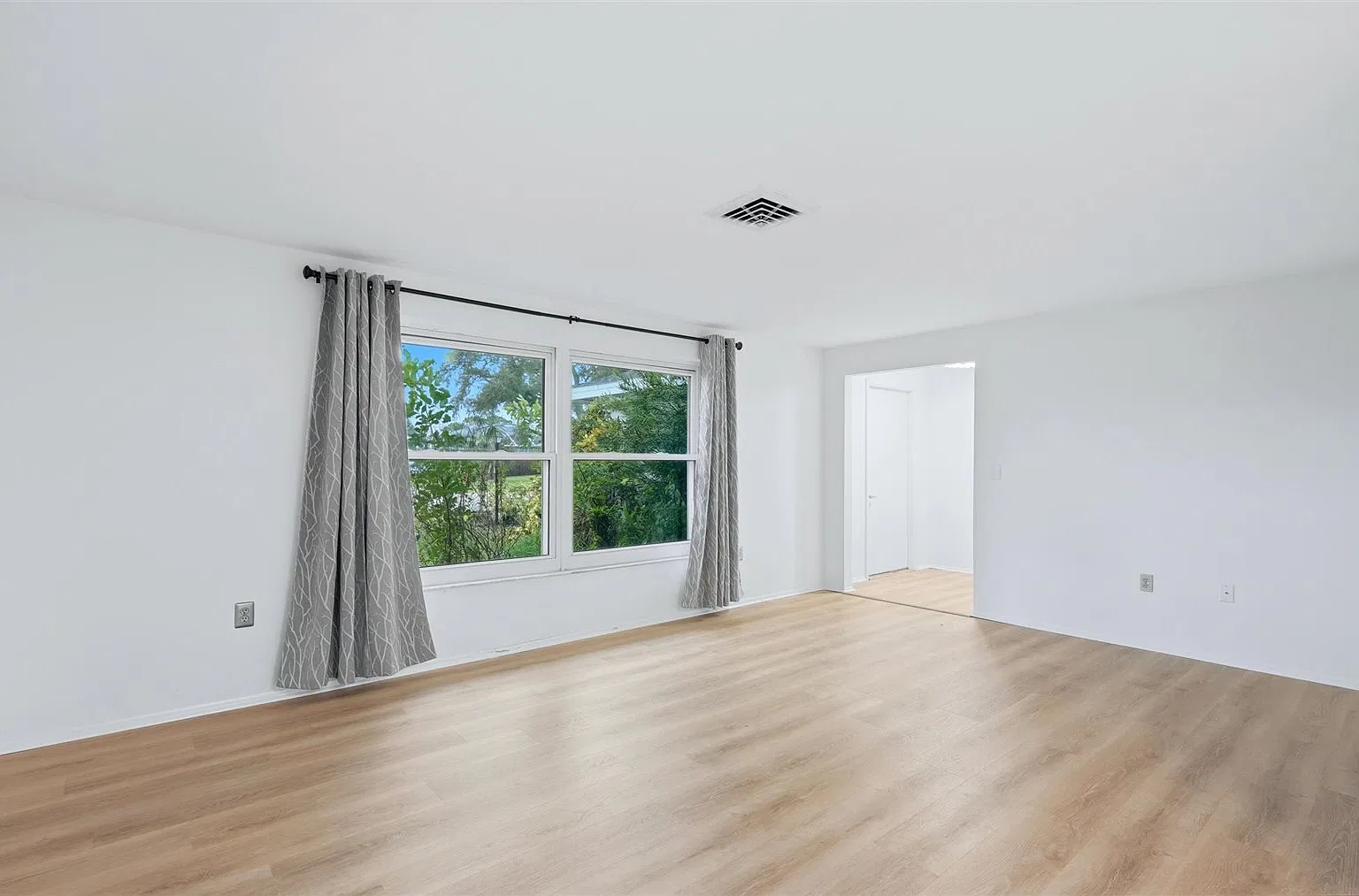 1329 Nantucket Road - 1 — Photo 2