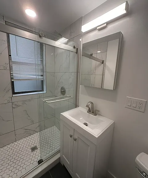 30 Peterborough St #8 — Photo 6