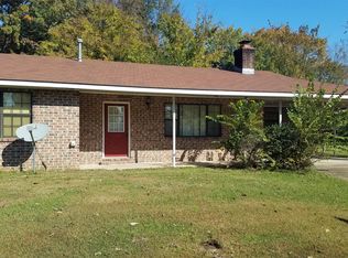 911 A & B Riddell St, Clarksville, AR 72830