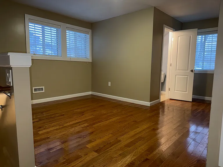 7 Southbridge Street Ct — Photo 11