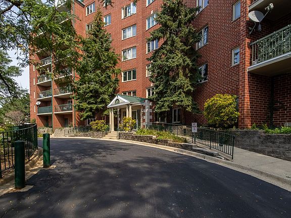 2nd image of 8580 W Foster Ave Unit 609