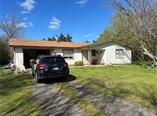 21450 Mount Pleasant Rd, Howe, OK 74940