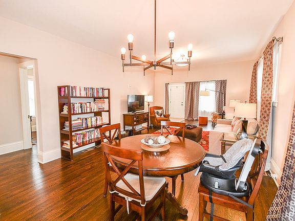 4th image of 4042 Blaisdell Ave