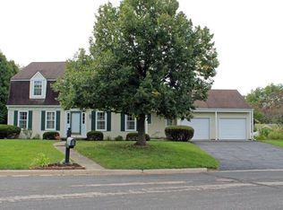 308 Spring Dr, Delavan, WI 53115