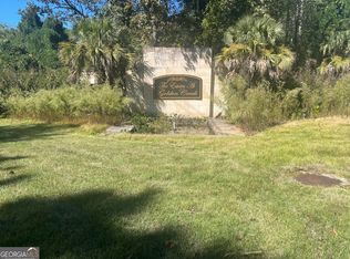 1600 Golden Creek Ct SW, Conyers, GA