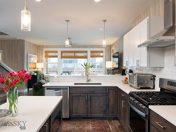 4th image of 5422 Vahl Way