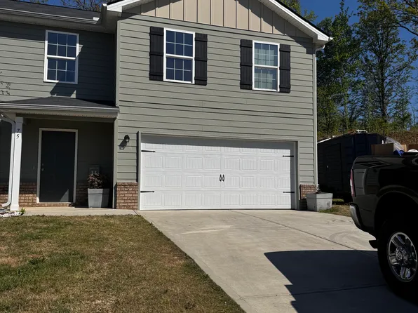 75 Oxford Ln, Kingston, GA 30145