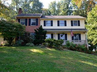 5420 Ridgeview Dr, Gap, PA 17527