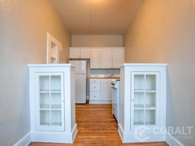 678 Somerset Ter NE #7 — Photo 6