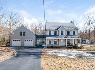 17 Rookery Way, Litchfield, NH 03052
