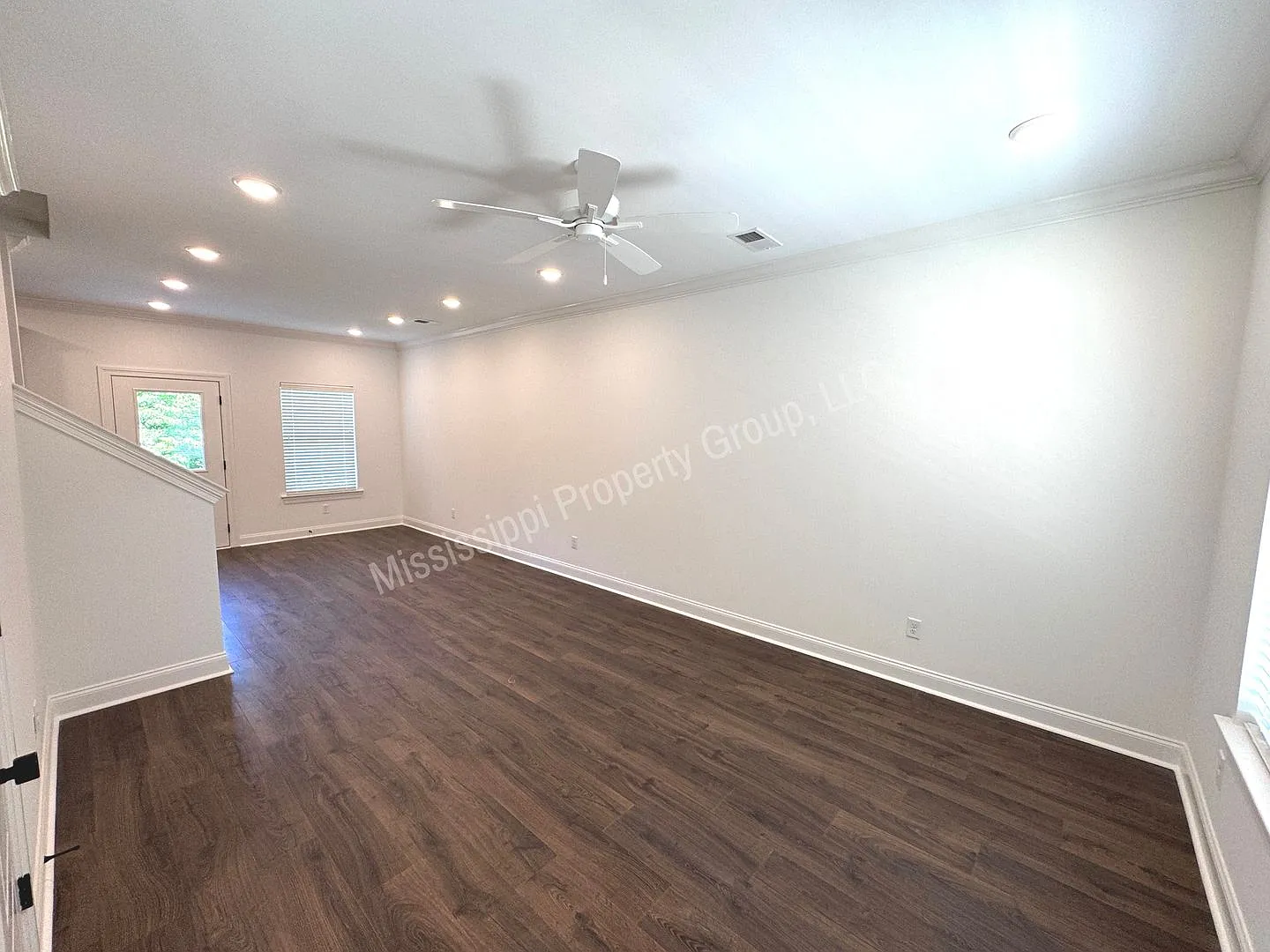 4bd/4.5ba For Rent In Meadow Crest — Photo 3