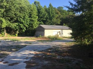 592 Frashier Rd, Carrollton, GA 30116