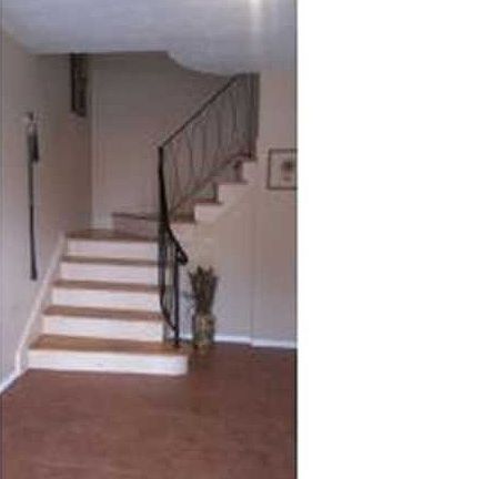 5th image of 12 Maybury Ct