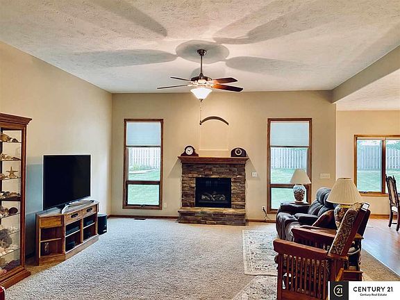 5th image of 1811 Aberdeen Dr
